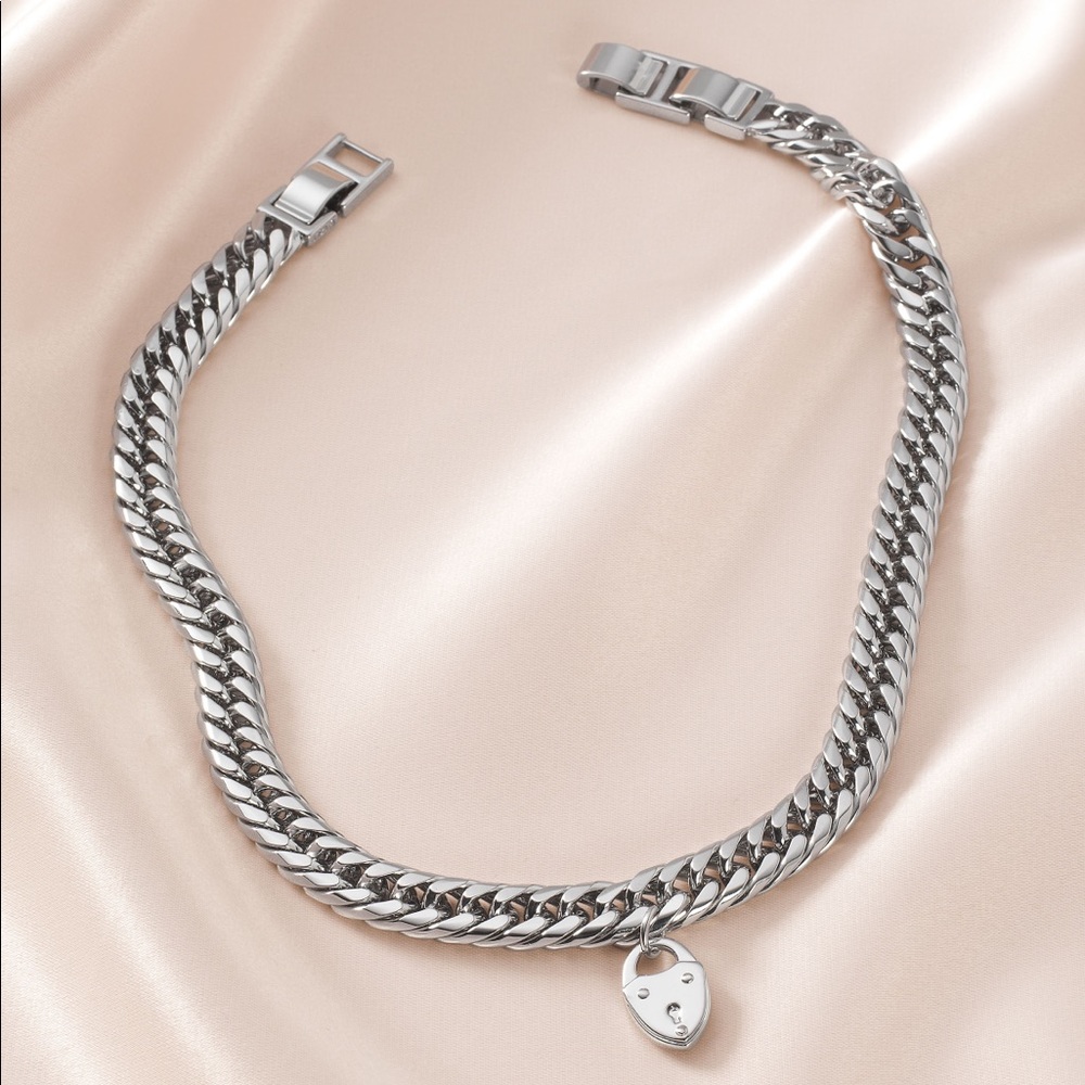 Stella & Dot - Heart Lock Necklace